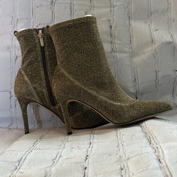 Sam Edelman Women's Olson Fashion Boot in shimmering gold Chic/Comfort size 8M. - Picture 4 of 11